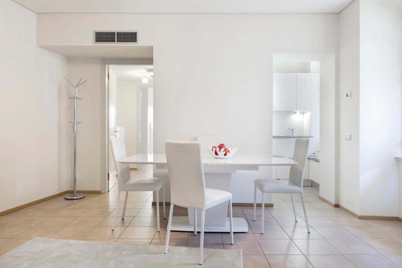 Domus Apartments Como - By Relais Di Giada Exterior photo